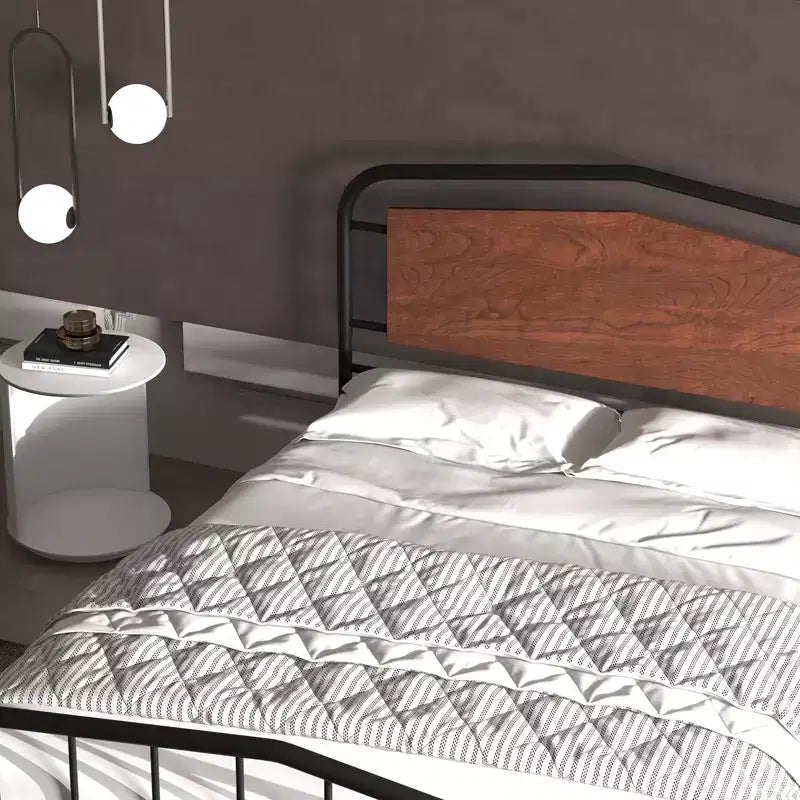 Struttura letto matrimoniale, con testiera e pediera in legno, struttura letto a piattaforma in metallo, ampio spazio contenitore sotto il letto, silenzioso, non è necessaria la rete a molle