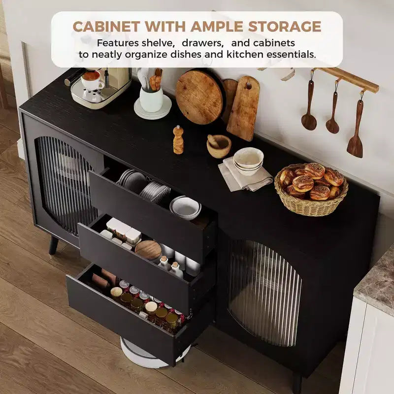 Mobile buffet con ante scorrevoli in vetro scanalato, cassetti e spazio contenitore, credenza nera per cucina, sala da pranzo e soggiorno
