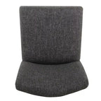 Sgabello da bancone imbottito da 61 cm con borchie