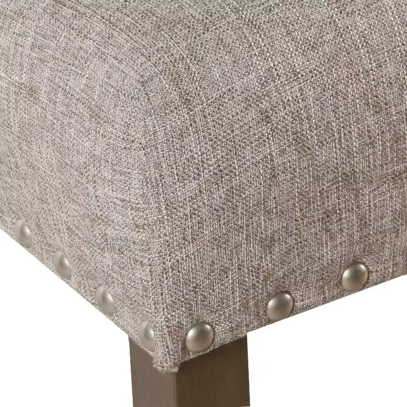 Sgabello da bancone imbottito da 61 cm con borchie
