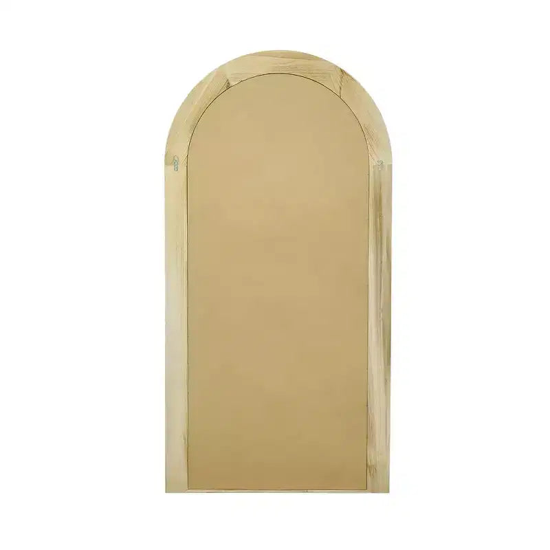 Specchio a figura intera Dovelina con struttura in legno massello ad arco e design per scala